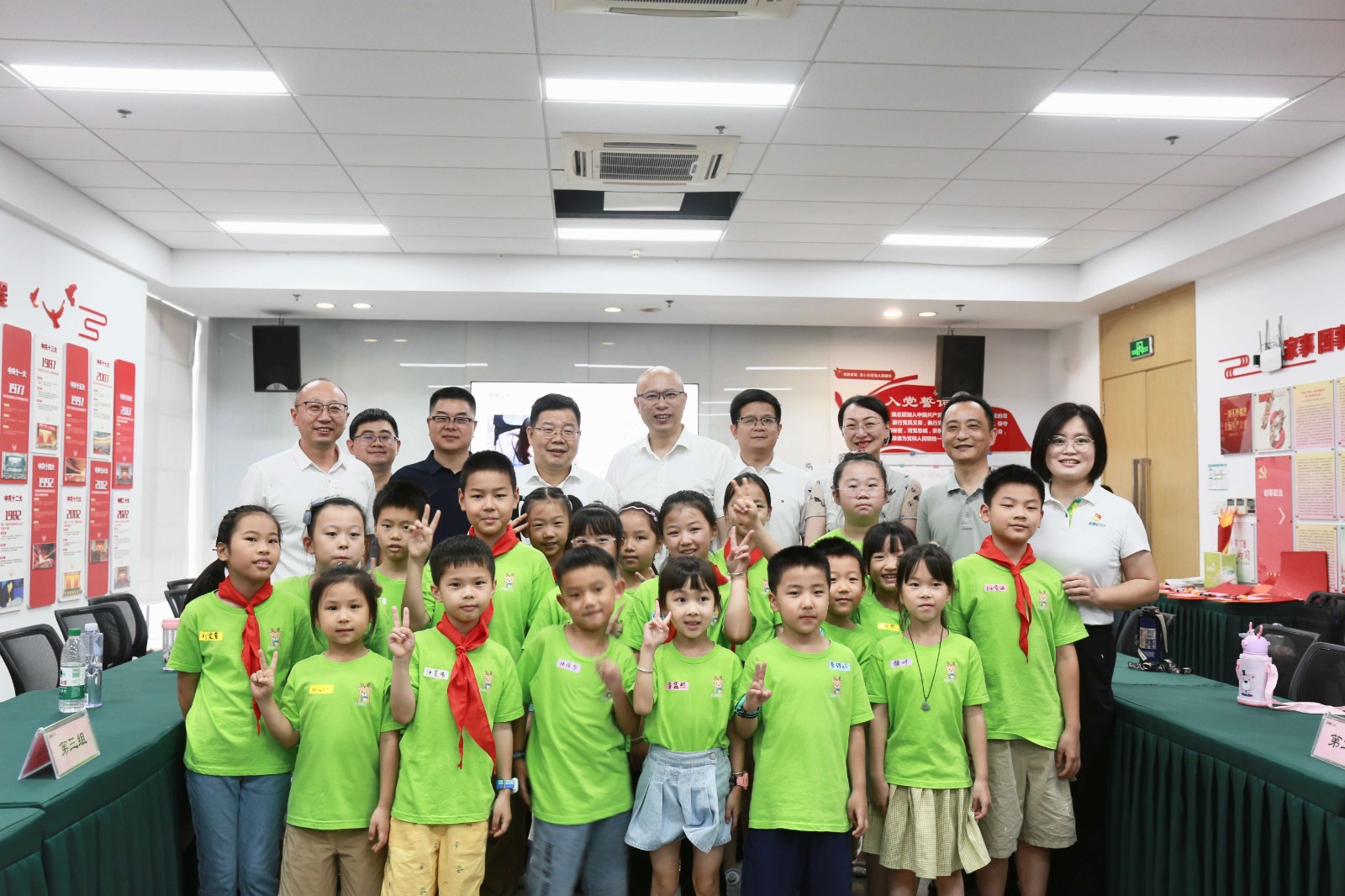 http://zhst.joinstar.cn/upload/b2875ef2-8b7f-413a-bef0-7ecc44140ce7.jpg